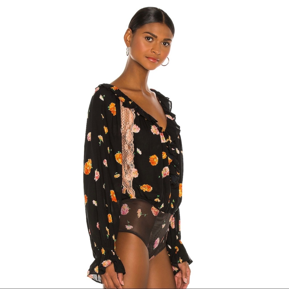 NEW FREE PEOPLE FLORAL PRINTED LONG SLEEVE BODYSUIT - Picture 5 of 9